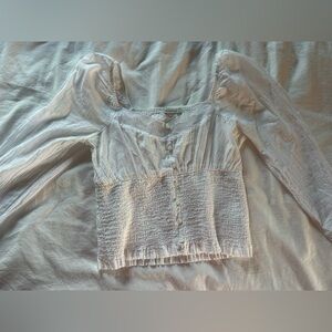 American Eagle Long Sleeve White Top, good condition